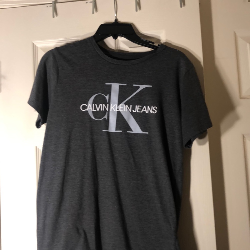 Large Calvin Klein Grey Shirt
